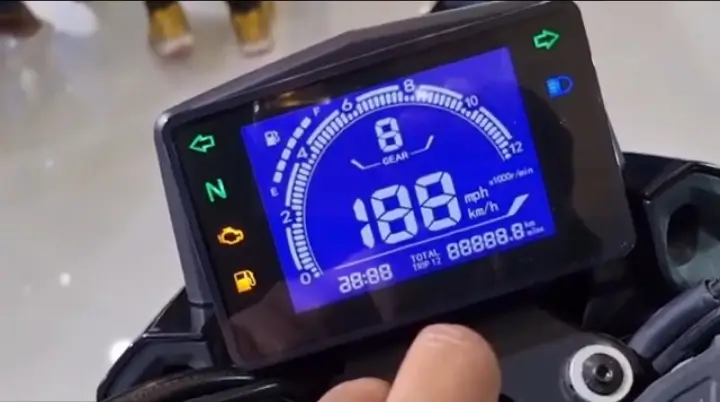 Hero Thriller 150 features 2024 Yamaha RX 125 Features