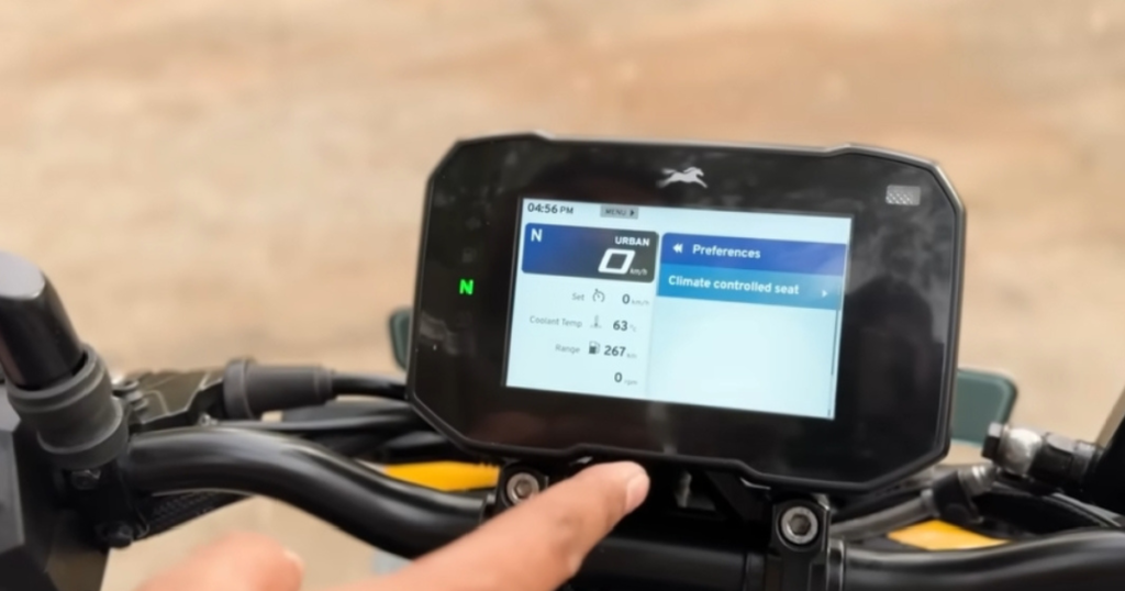 1000026900 TVS Apache RTR 310 features