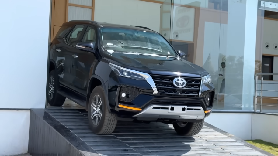 2025 Toyota Fortuner Toyota Fortuner 2025