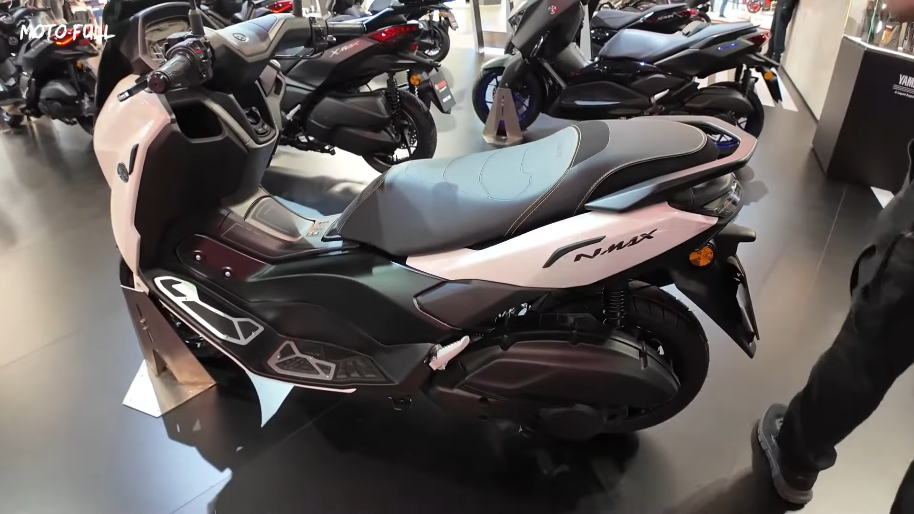 2025 Yamaha NMAX 155 1 2025 Yamaha NMAX 155